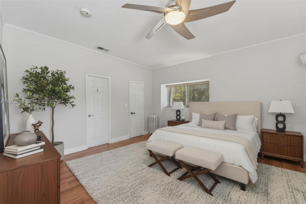 9475 SW 70th St, Miami, FL 33173 Photo