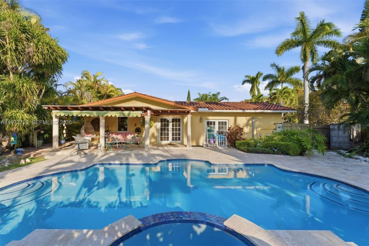 9475 SW 70th St, Miami, FL 33173 Photo