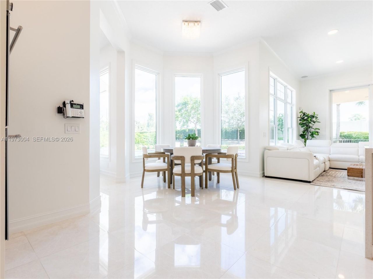 4950 E Sterling Ranch Cir, Davie, FL 33314 Photo