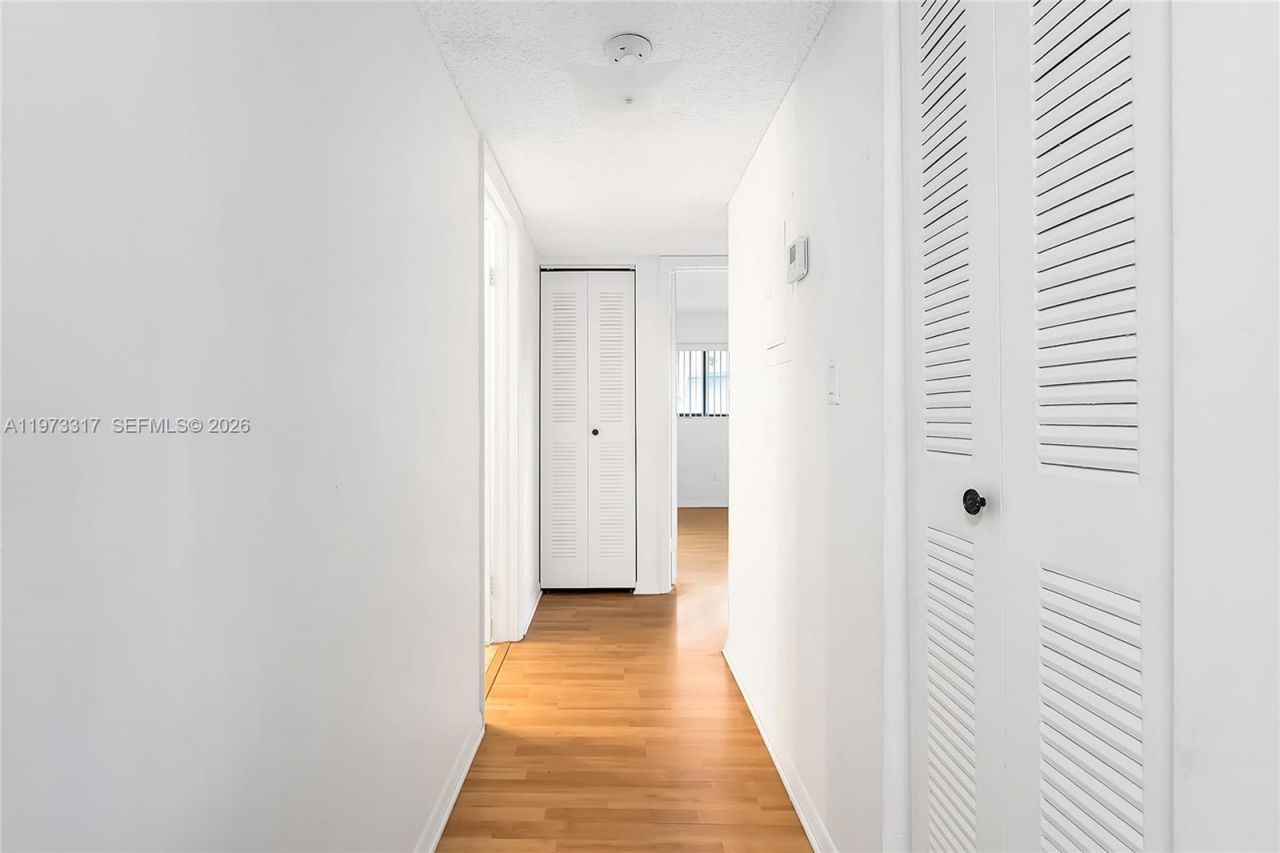 10715 W Clairmont Cir, Unit 212, Tamarac, FL 33321 Photo