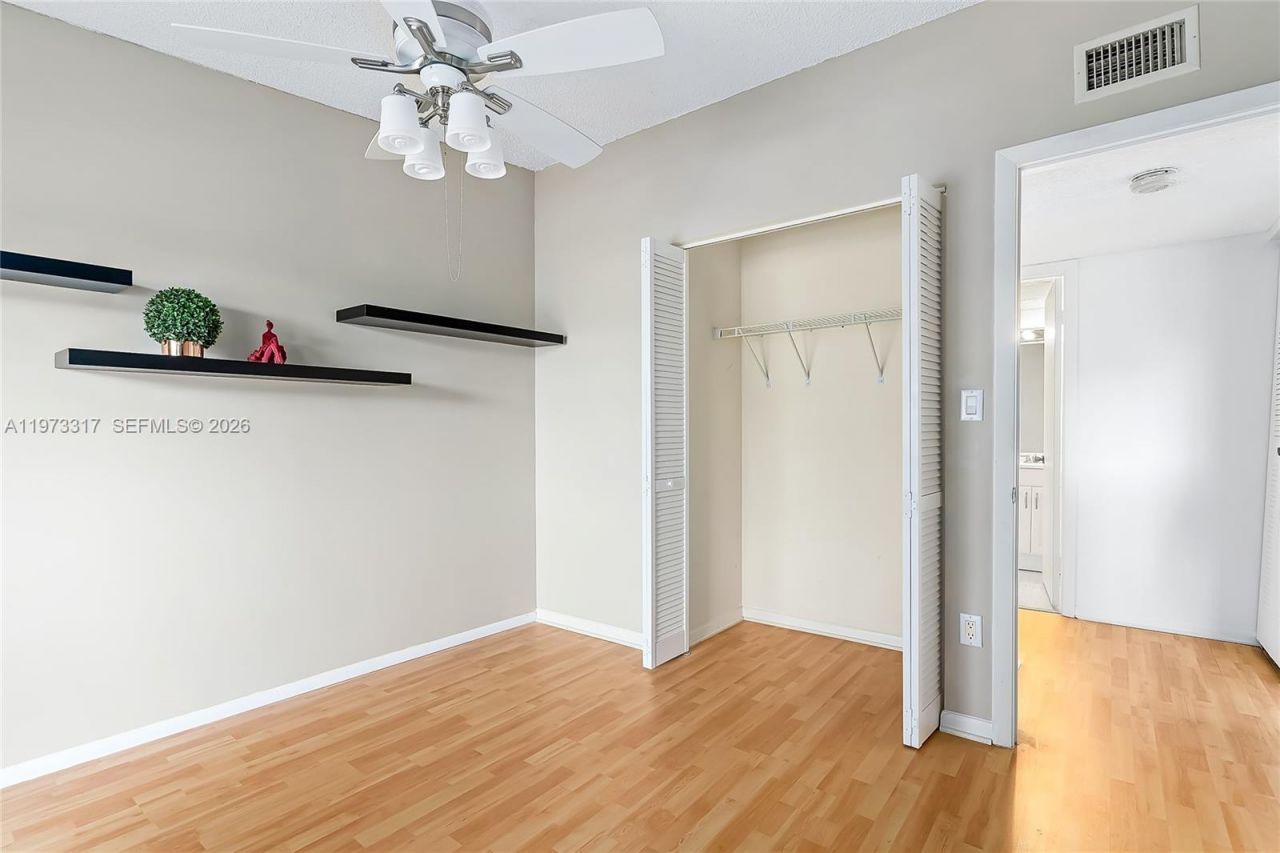 10715 W Clairmont Cir, Unit 212, Tamarac, FL 33321 Photo