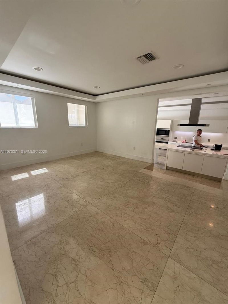 10942 NW 59th St , Doral, FL 33178 Photo