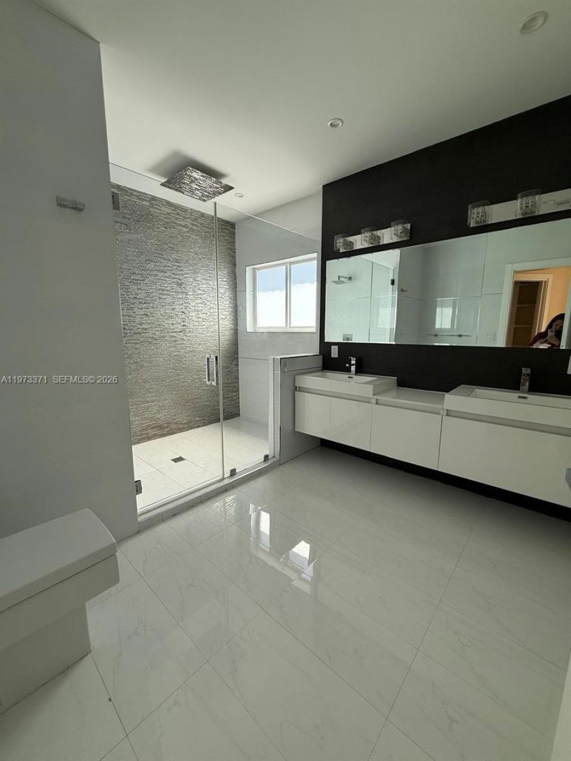 10942 NW 59th St , Doral, FL 33178 Photo