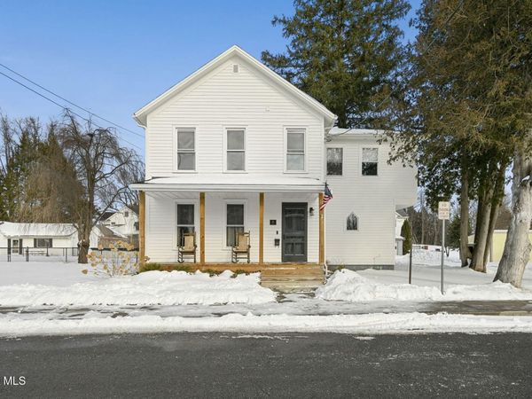 11 Hudson Street, Castleton, NY 12033