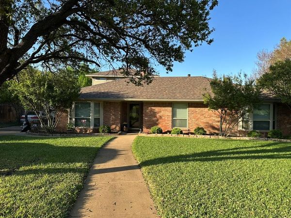 104 Greenbriar Lane, Colleyville, TX 76034