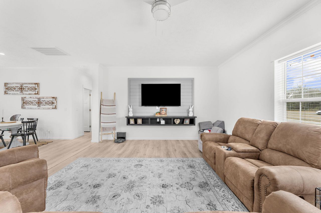 145 Hidden Hills Road Photo 5