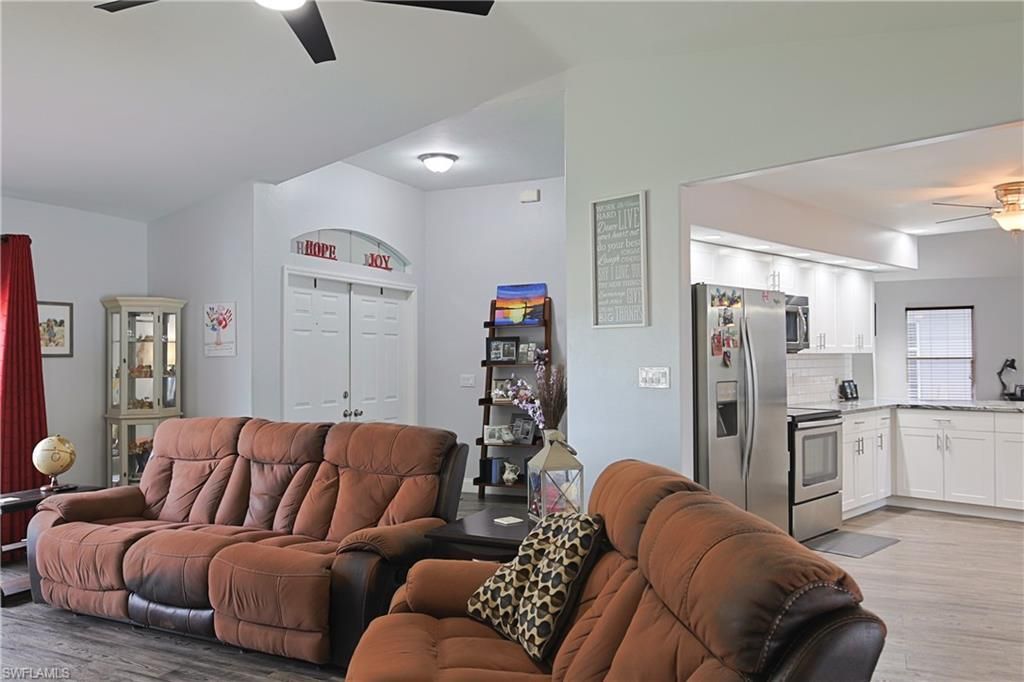 18105 Wells Rd, North Fort Myers, FL 33917 Photo