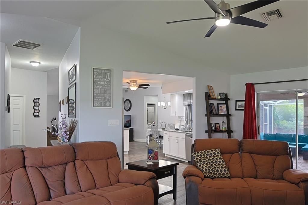 18105 Wells Rd, North Fort Myers, FL 33917 Photo