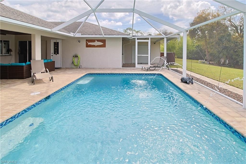 18105 Wells Rd, North Fort Myers, FL 33917 Photo