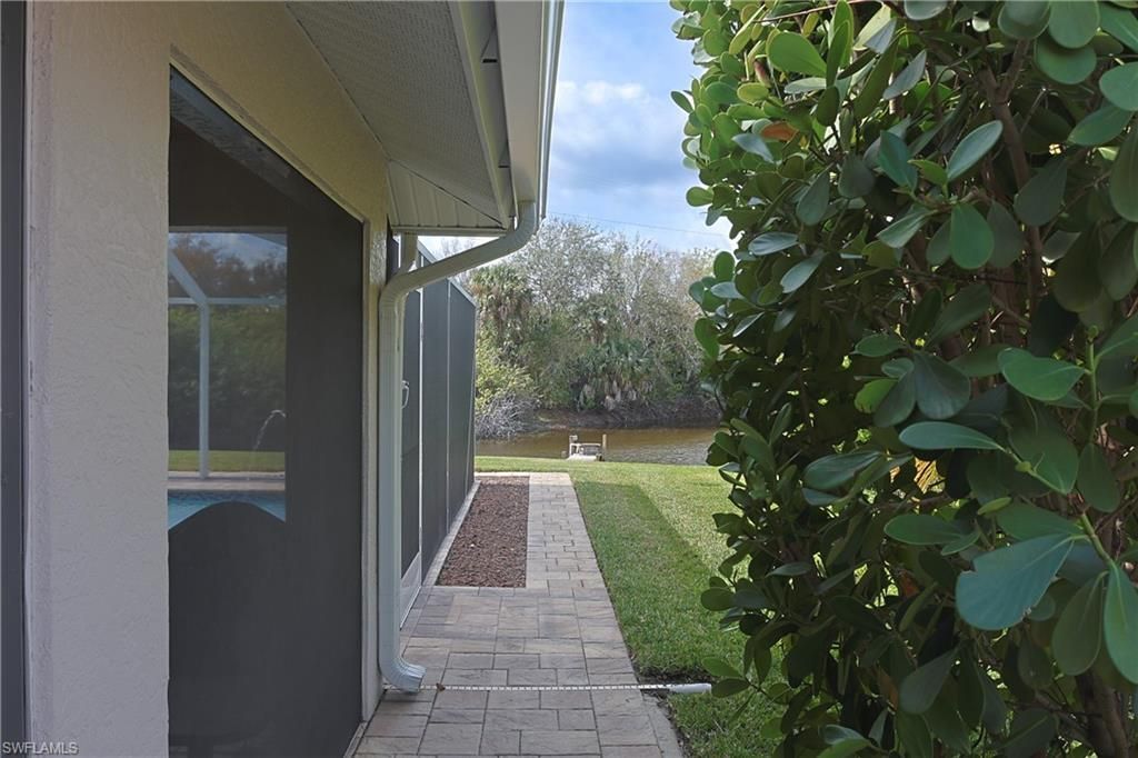 18105 Wells Rd, North Fort Myers, FL 33917 Photo