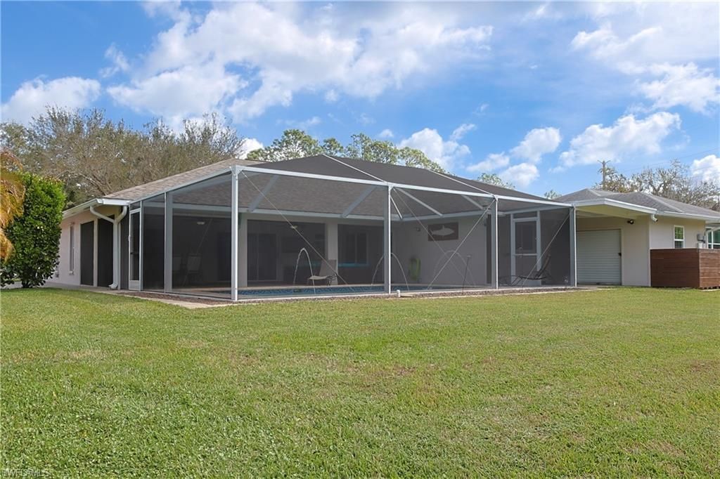 18105 Wells Rd, North Fort Myers, FL 33917 Photo