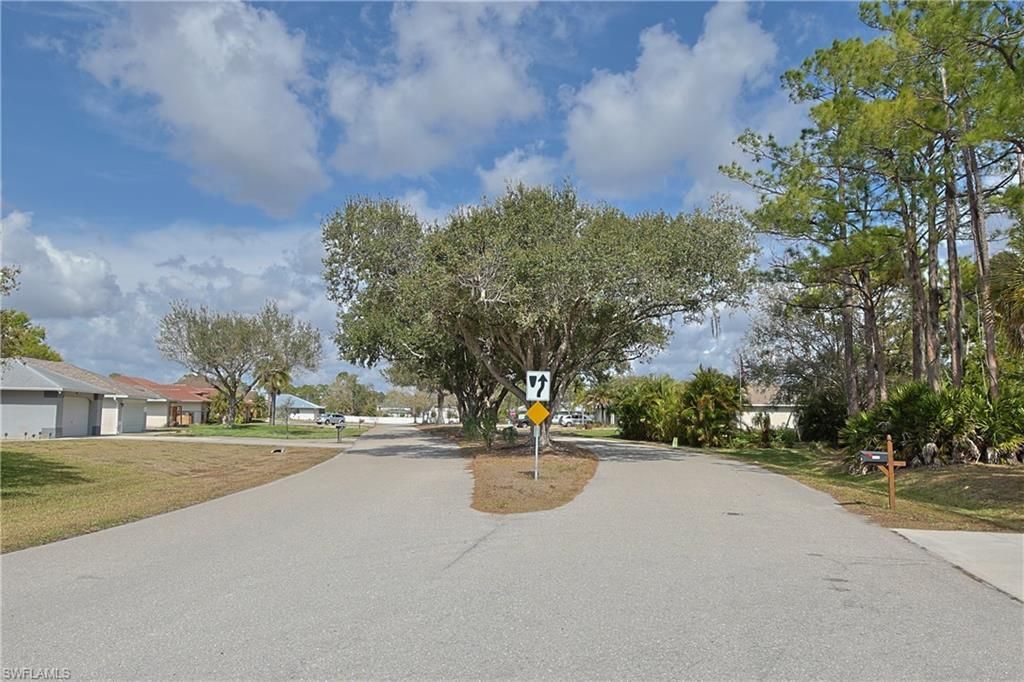 18105 Wells Rd, North Fort Myers, FL 33917 Photo