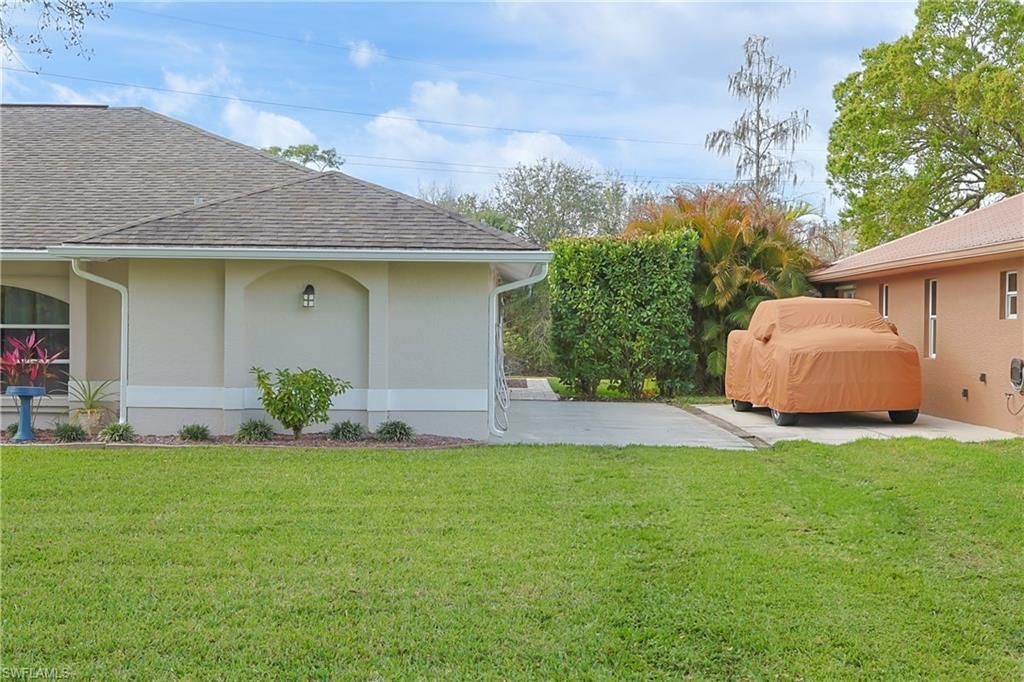 18105 Wells Rd, North Fort Myers, FL 33917 Photo