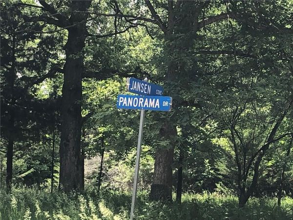 6501 Jansen Cove , Panora, IA 50216