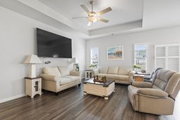 439 Mcgarry Dr. photo 4