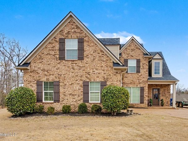 1960 N Bakersfield Drive, Nesbit, MS 38651