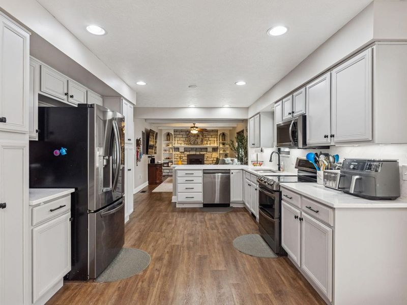 7892 Pleasant Valley Road, Florence, KY 41042 Photo 10