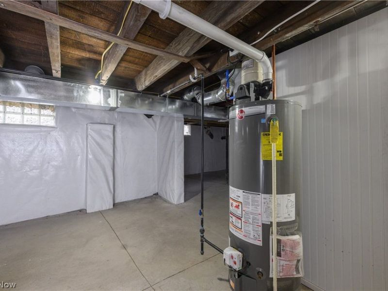 530 E High Street, Uhrichsville, OH 44683 Photo 24