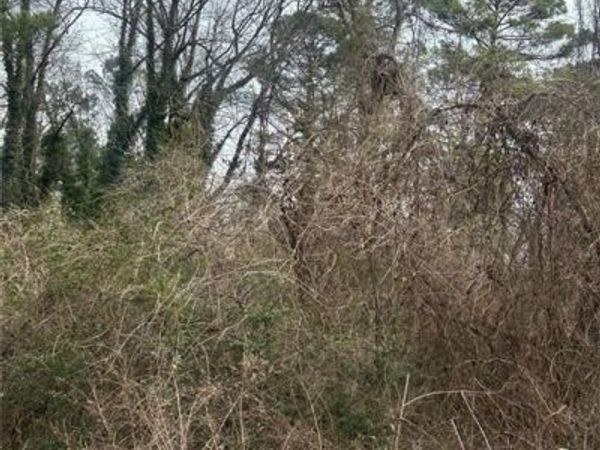 4581 White City Road , Atlanta, GA 30337