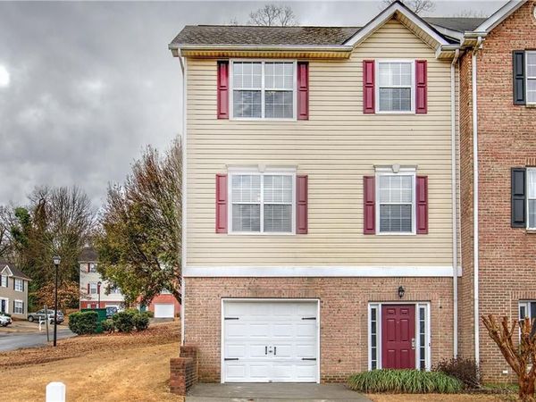 91 Westside Chase SW, Cartersville, GA 30120