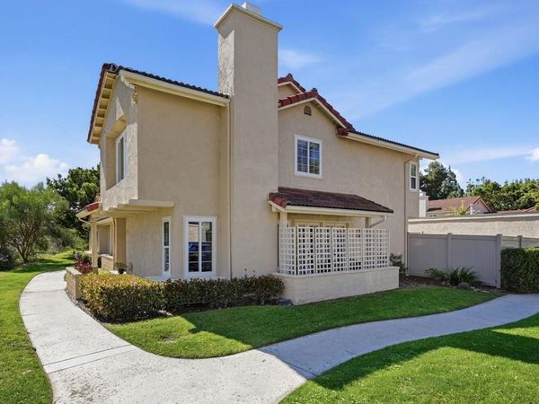 1733 Gentle Breeze Lane, Encinitas, CA 92024