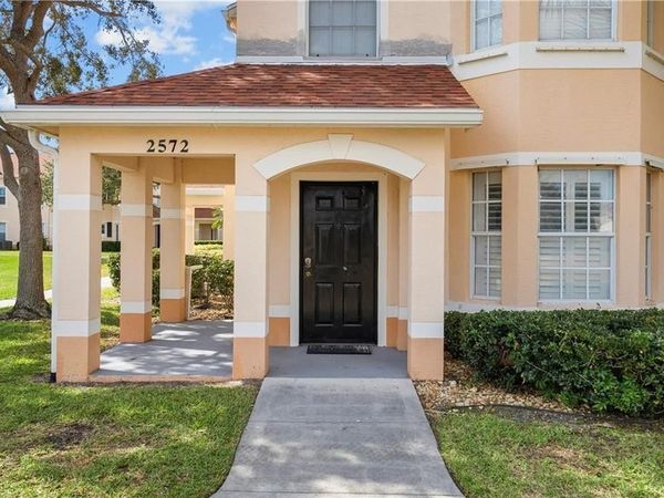 2572 57th Cir, Unit 2572, Vero Beach, FL 32966