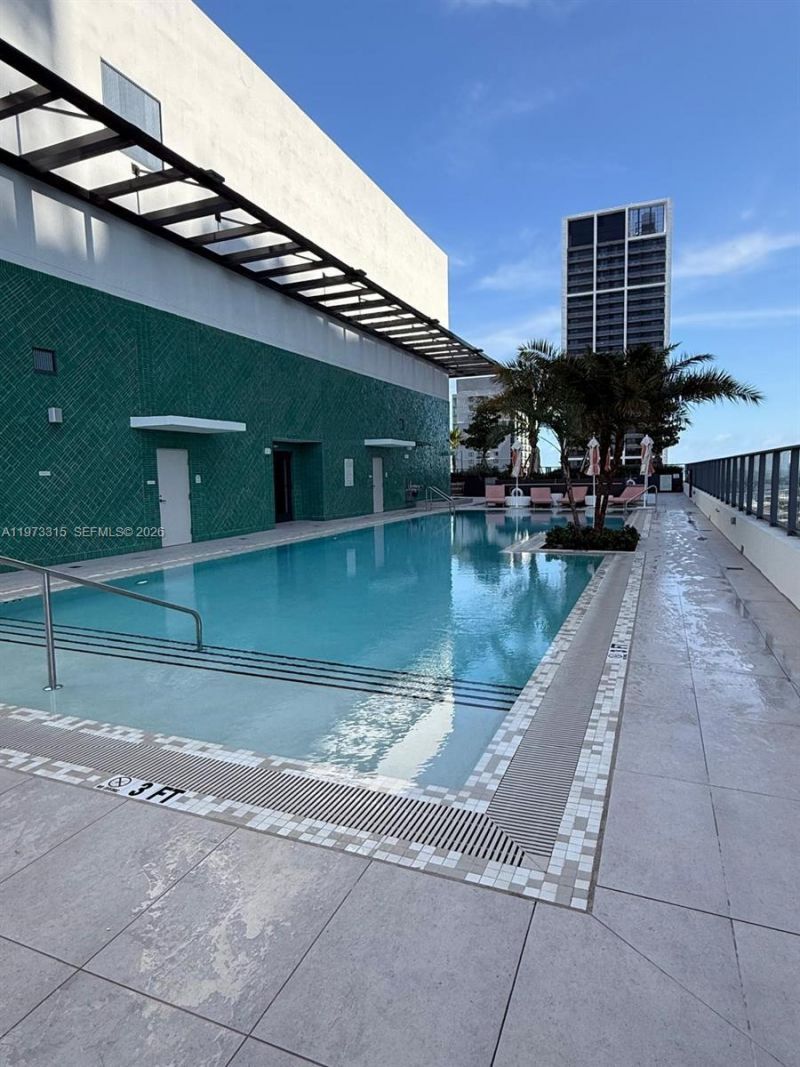 11 NE 6 Ave, Unit 1201, Miami, FL 33132 Photo