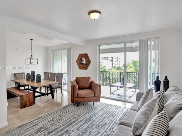 17100 N Bay Rd, Unit 1501, Sunny Isles Beach, FL 33160