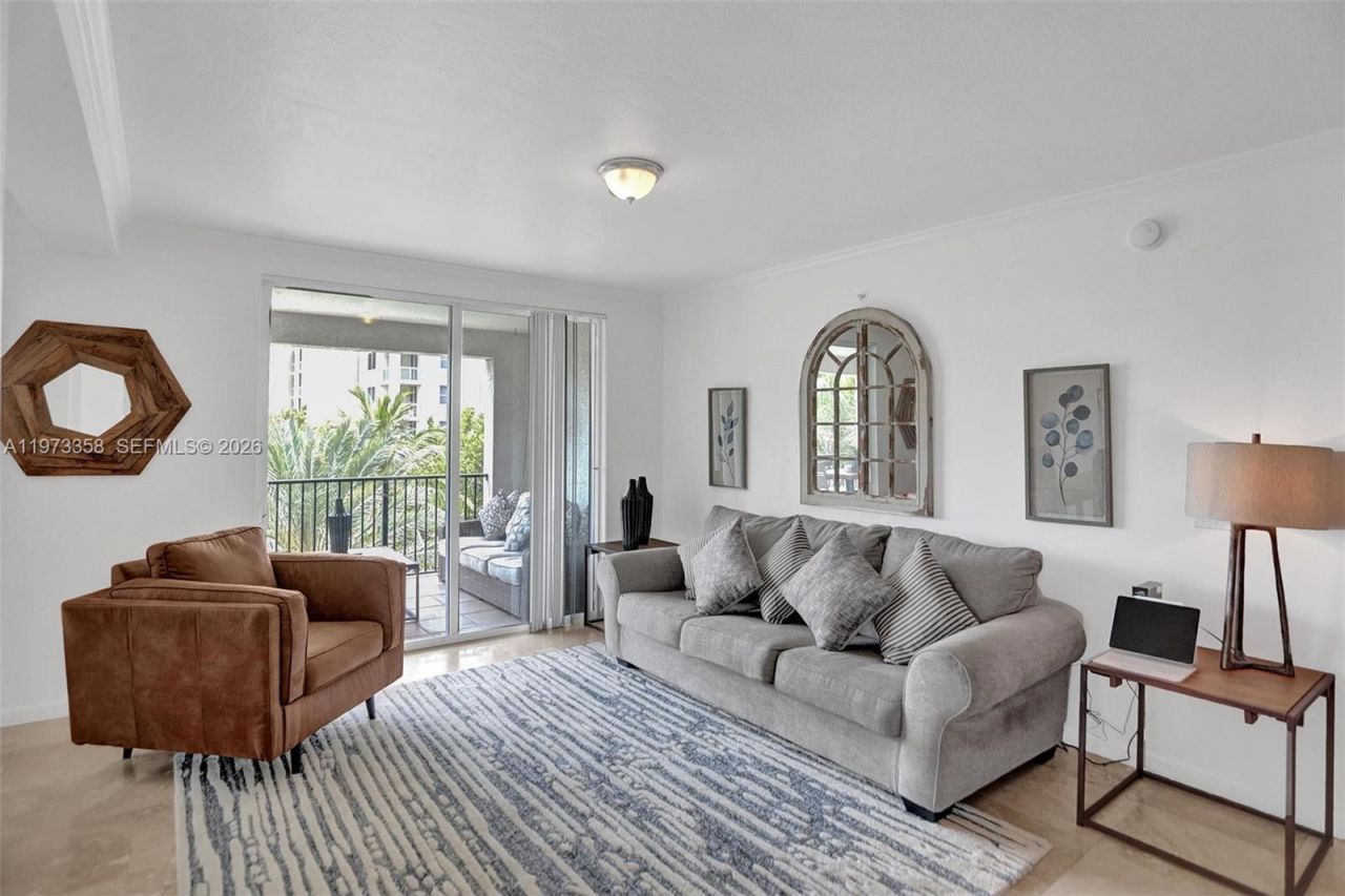 17100 N Bay Rd, Unit 1501, Sunny Isles Beach, FL 33160 Photo