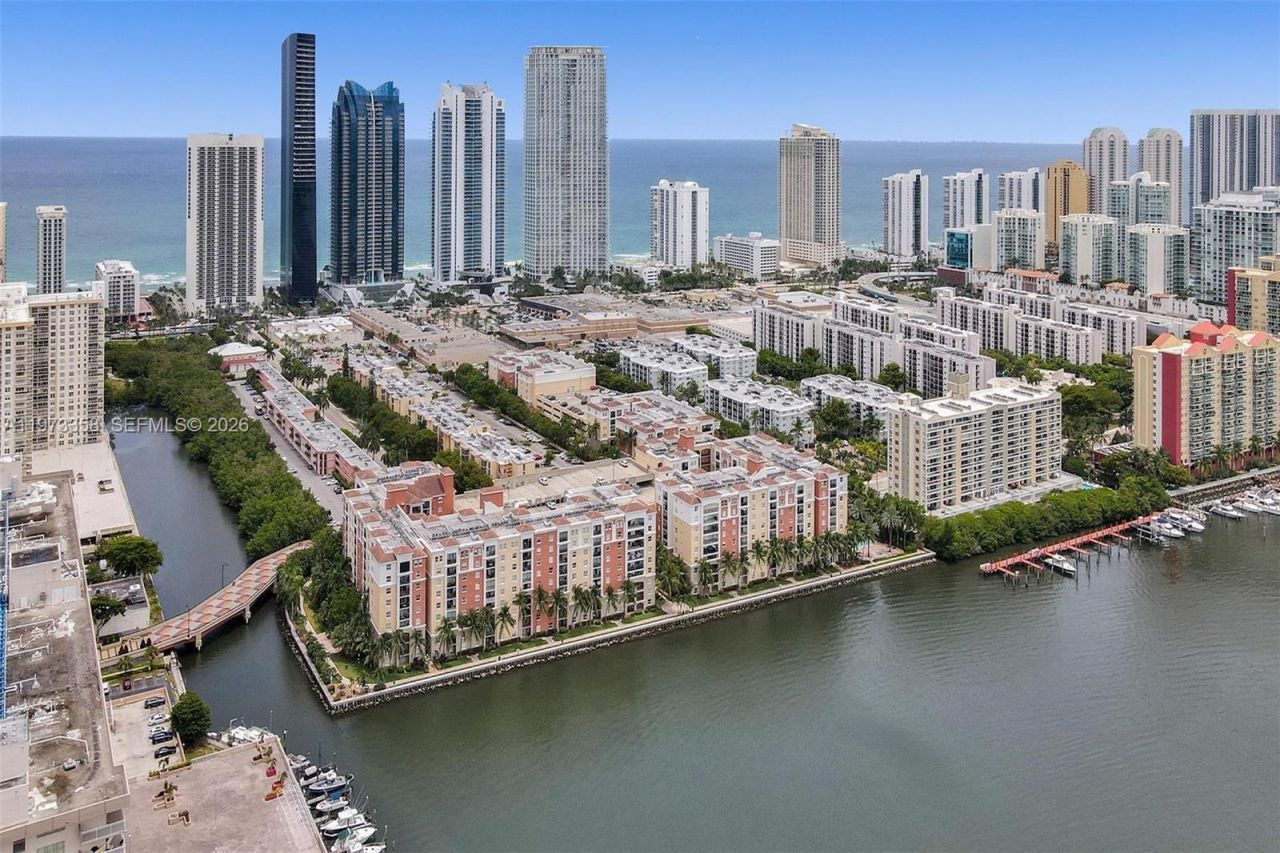 17100 N Bay Rd, Unit 1501, Sunny Isles Beach, FL 33160 Photo