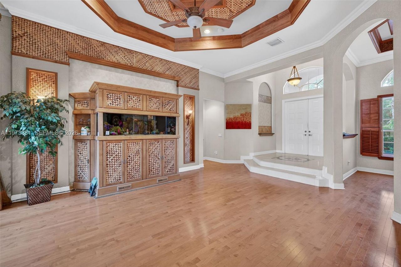 3792 Churchill Downs Dr , Davie, FL 33328 Photo