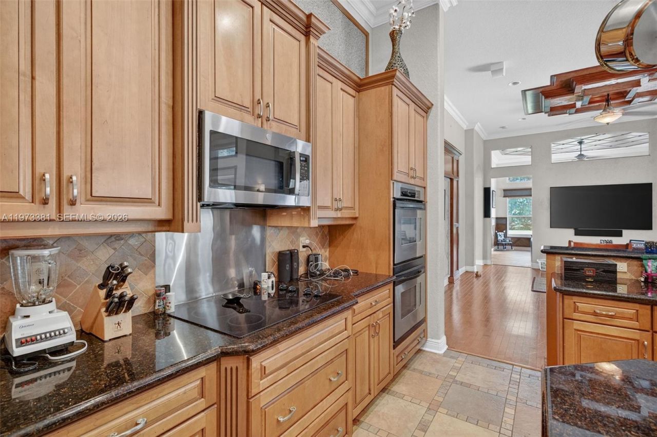 3792 Churchill Downs Dr , Davie, FL 33328 Photo