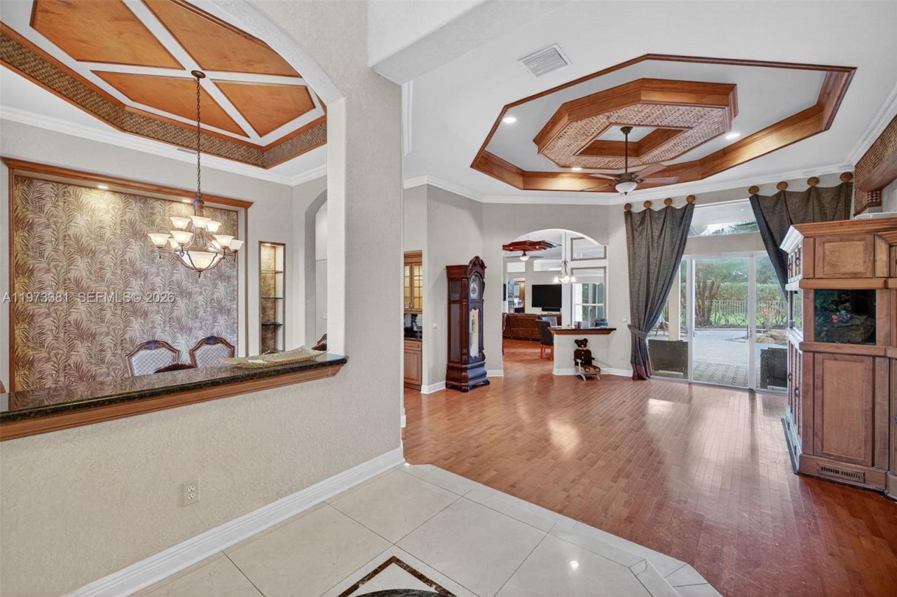 3792 Churchill Downs Dr , Davie, FL 33328 Photo