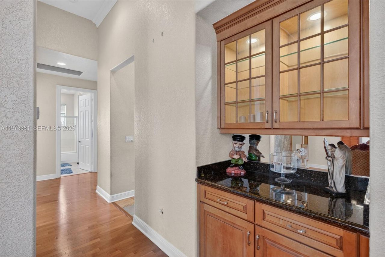 3792 Churchill Downs Dr , Davie, FL 33328 Photo