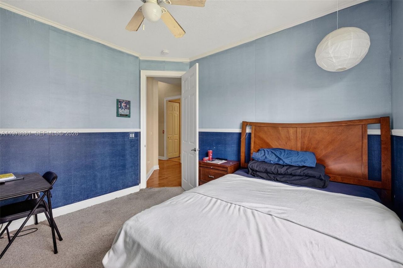 3792 Churchill Downs Dr , Davie, FL 33328 Photo