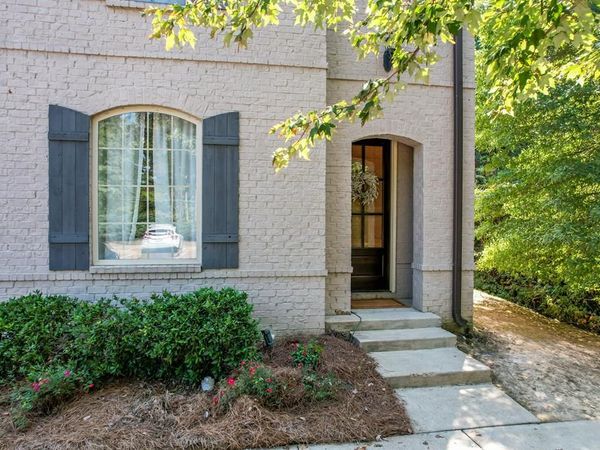 3001 Old Taylor Rd #108, Oxford, MS 38655