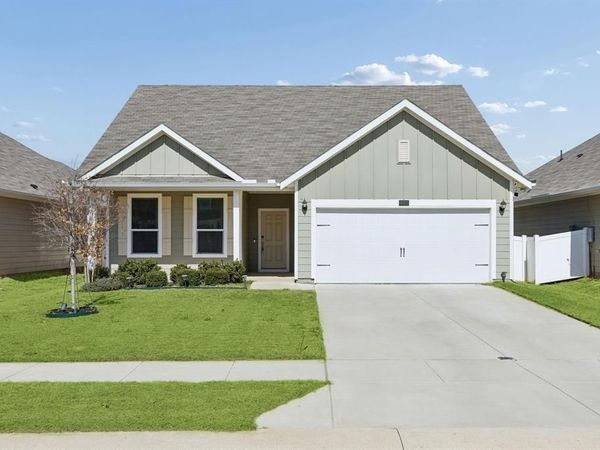 9025 Huxley Drive, Providence Village, TX 76227