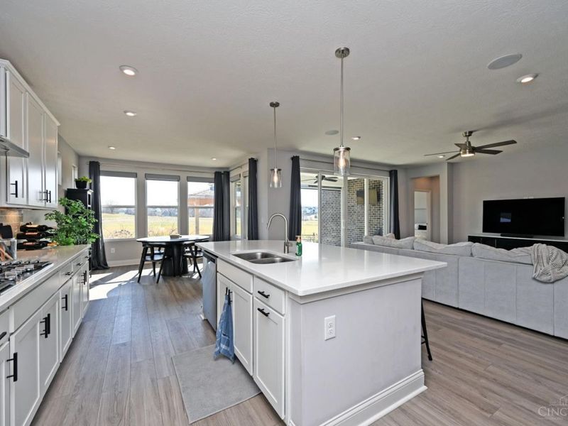 1160 Golf Club Drive, Turtle Creek Twp, OH 45036 Photo 14