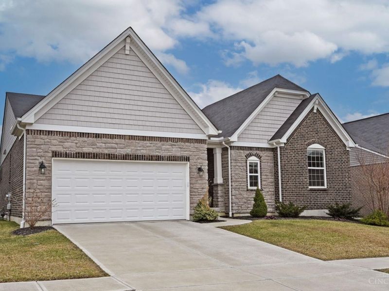 1160 Golf Club Drive, Turtle Creek Twp, OH 45036 Photo 2