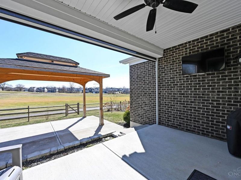 1160 Golf Club Drive, Turtle Creek Twp, OH 45036 Photo 35