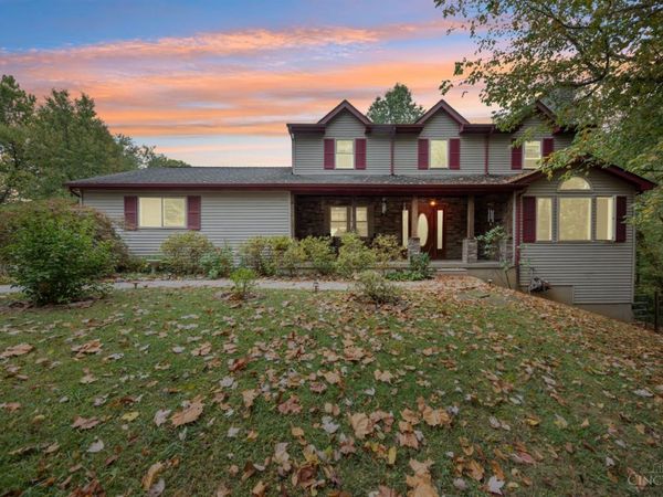 2214 Trappers Knoll Drive, Batavia Twp, OH 45103