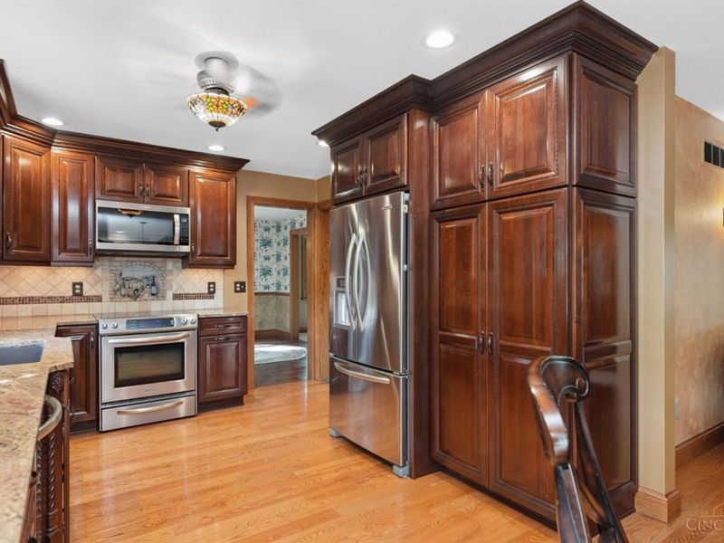 2214 Trappers Knoll Drive, Batavia Twp, OH 45103 Photo 12