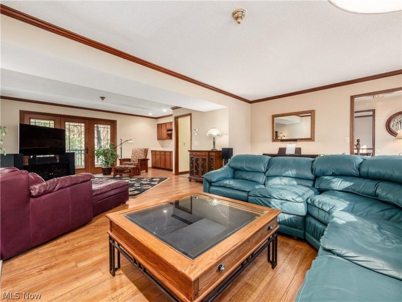 905 Center Court, Zanesville, OH 43701 Photo 5