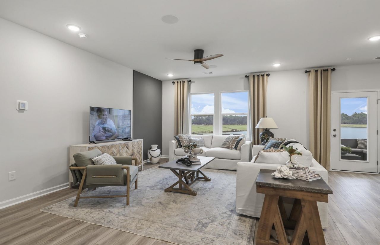 787 Laconic Dr. Photo 11