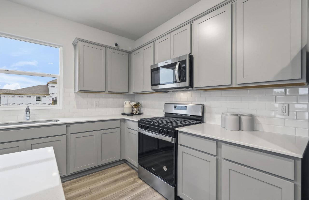 787 Laconic Dr.  Photo 12