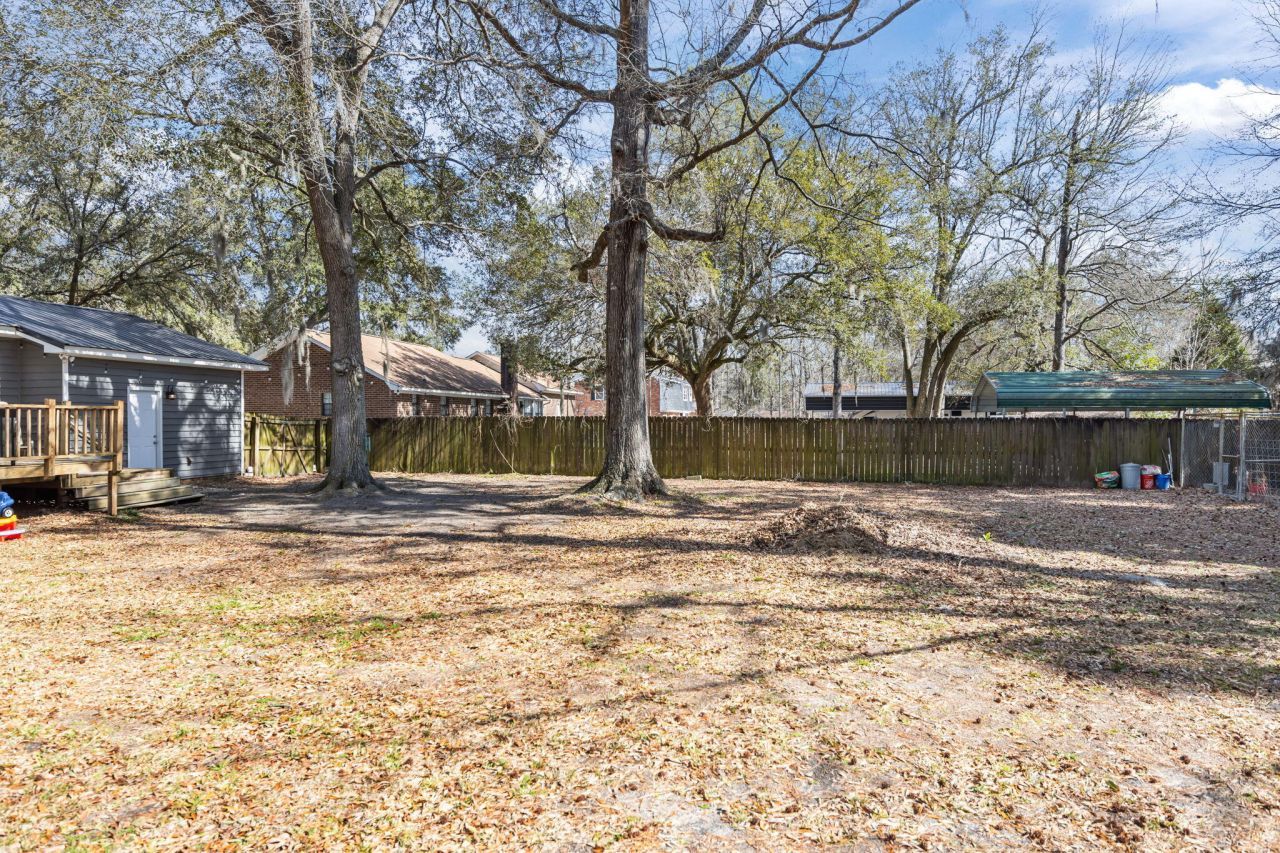 1208 Edward Drive Photo 20