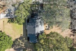 1208 Edward Drive photo 4