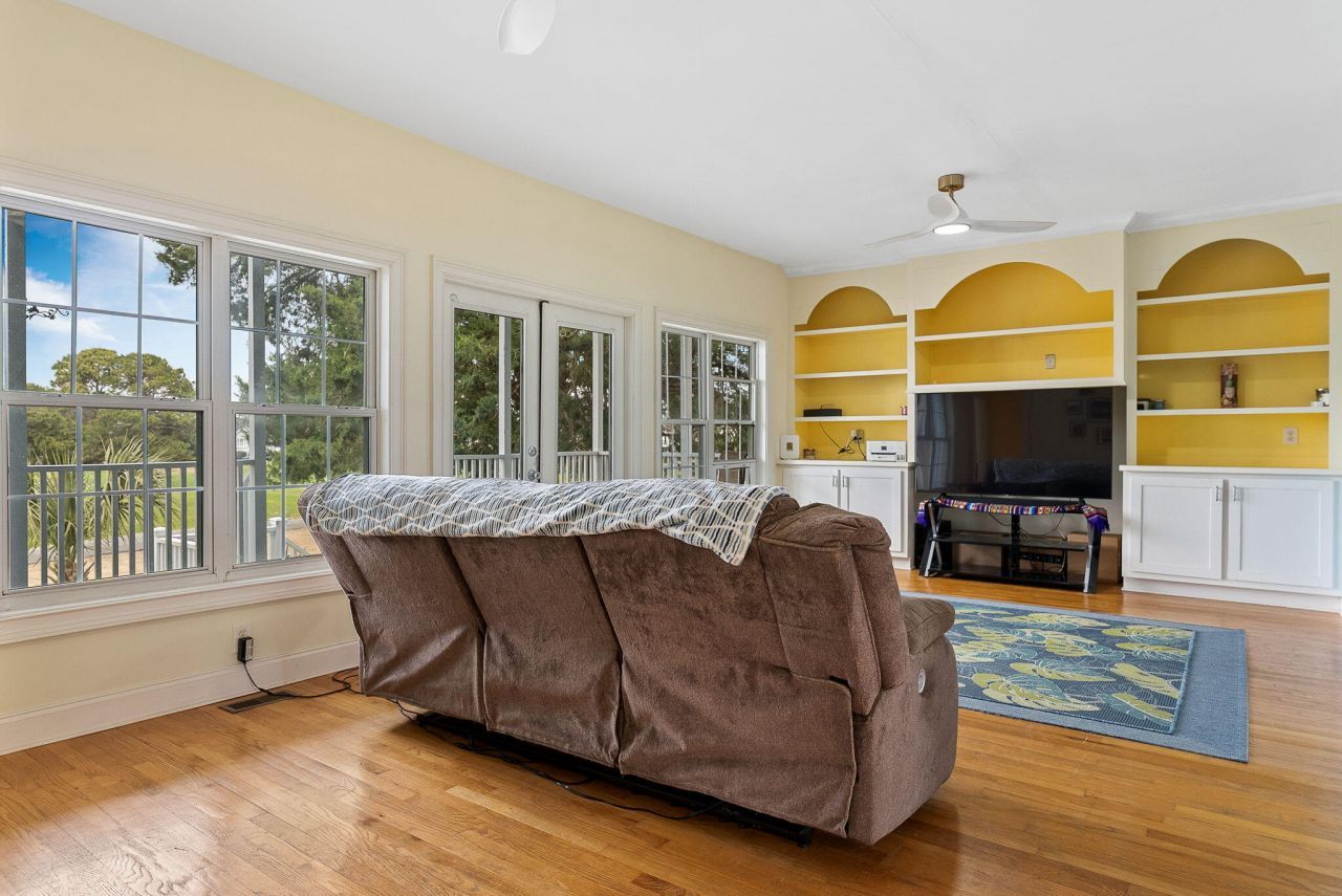 3055 Maritime Forest Drive Photo 18