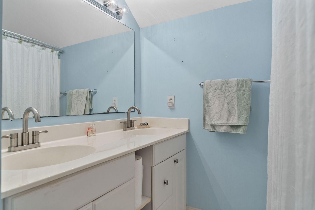 3055 Maritime Forest Drive Photo 32