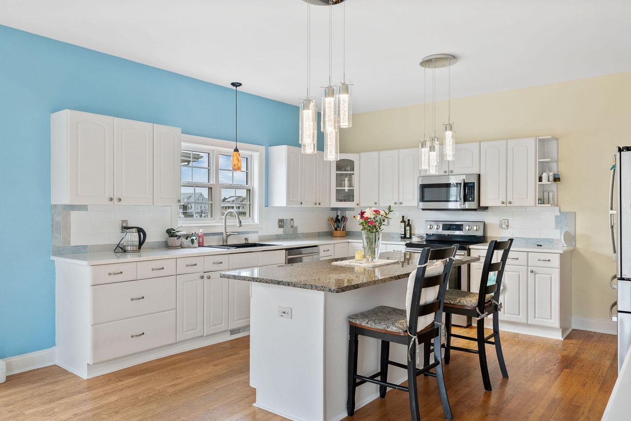 3055 Maritime Forest Drive Photo 4